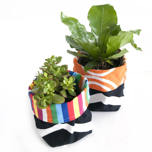 Candy Stripe/Black ZigZag Crashmat Storage Pouch Small